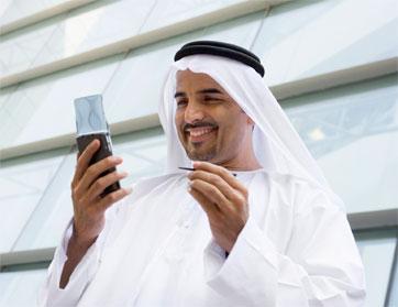 هل يتحوّل الهاتف المتحرك في الإمارات الى محفظة مالية؟