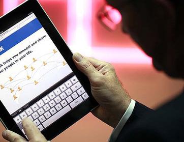 رصد 76 مليون حساب مزّيف على فايسبوك