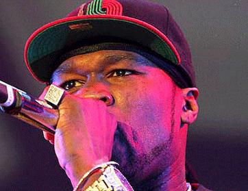 “50 cent” في المستشفى بعد تعرضه لحادث سير