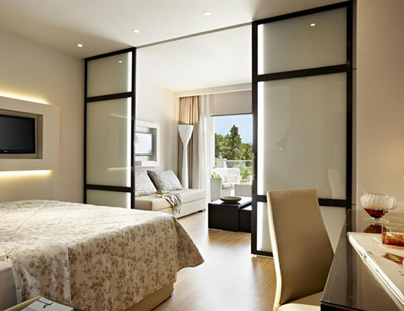 فندق Marbella Beach ملاذ لعشاق الرومانسية في اليونان