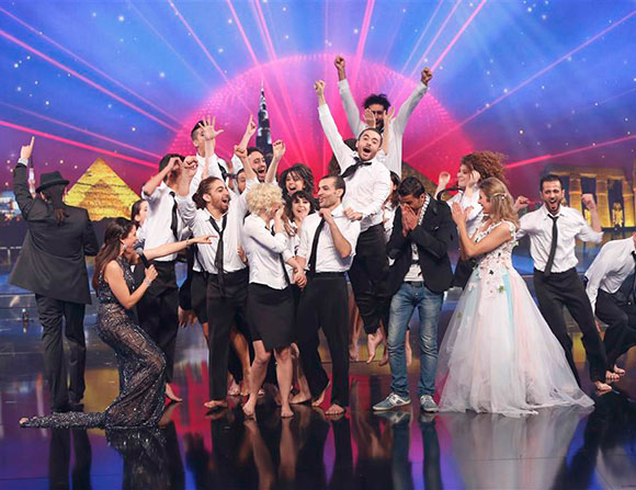 فرقة "سيما" تحصد لقب "AGT" ونجوى تكذب الشائعات