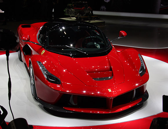 بيع كل سيارات LaFerrari التي يبلغ سعرها 1.4 ملايين دولار 