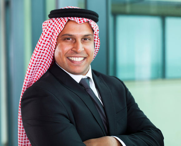 لضمان نجاحك في الإمارات لا تهمل قواعد اللباس تلك