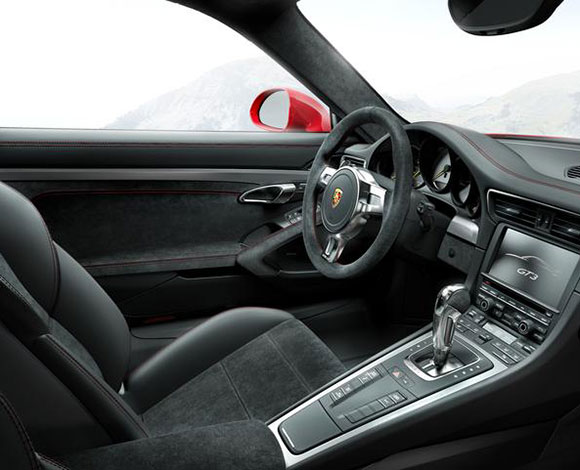 كل ما يجب أن تعرفه عن بورش 911 GT3 RS طراز 2015  