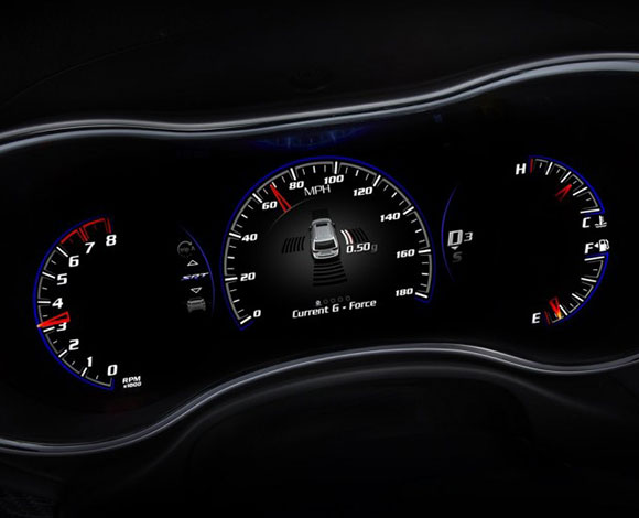 "غراند شيروكي إس آر تي8" جديدة كلياً في المنطقة