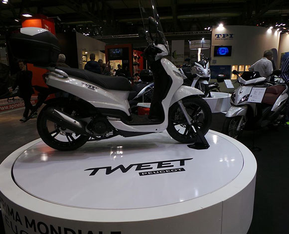 رائد يزور معرض EICMA 2013 في دورته ال 71