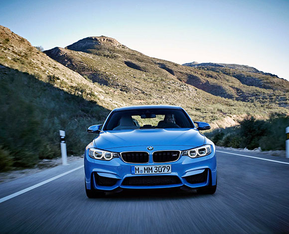 BMW M3 سيدان وBMW M4 كوبيه الجديدتان... أداء عال وكفاءة ممتازة 