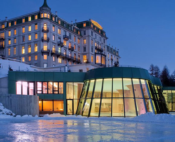 "Grand Hotel Kronenhof" عراقة 150 سنة في جبال الألب 