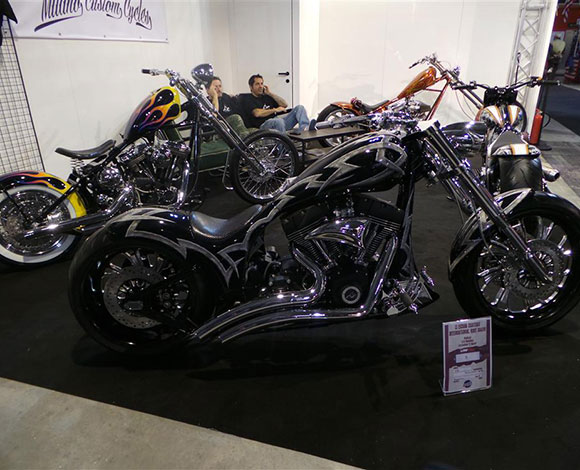 رائد يزور معرض EICMA 2013 في دورته ال 71