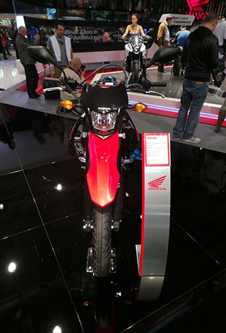 رائد يزور معرض EICMA 2013 في دورته ال 71