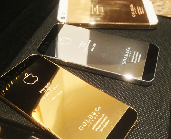 إطلاق أول iPhone 5S مطليّ بالذهب 