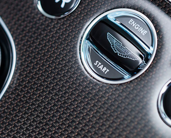 أستون مارتن Vanquish Volante: وزن أخف وتصميم أنيق
