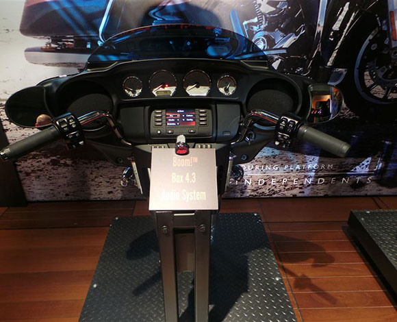 رائد يزور معرض EICMA 2013 في دورته ال 71