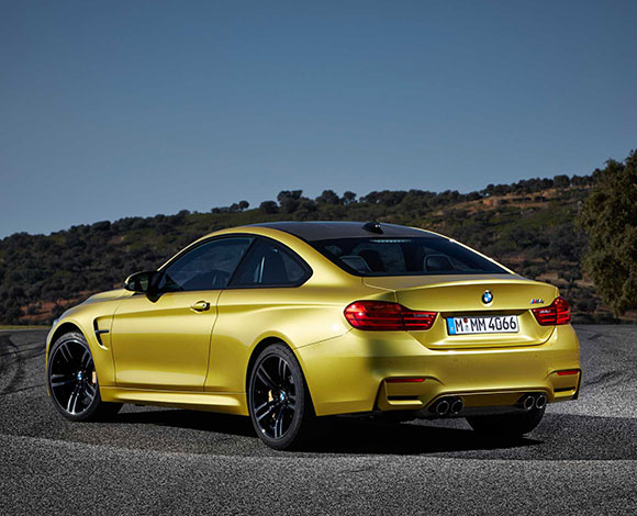 BMW M3 سيدان وBMW M4 كوبيه الجديدتان... أداء عال وكفاءة ممتازة 