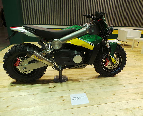 رائد يزور معرض EICMA 2013 في دورته ال 71