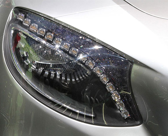 "رائد" يكشف عن مميِّزات مرسيدس بنز S-Class كوبيه