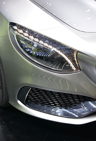 "رائد" يكشف عن مميِّزات مرسيدس بنز S-Class كوبيه