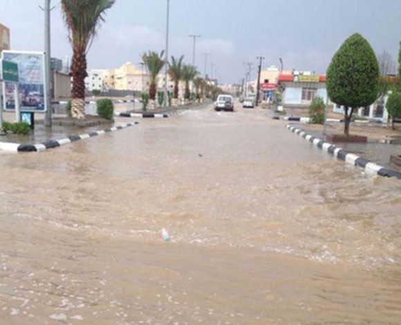 العاصمة السعودية تغرق في الفيضانات  