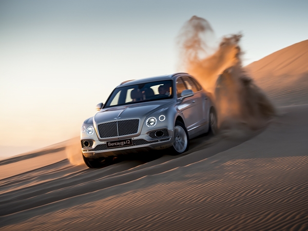 أولى مركبات Bentley Bentayga تصل إلى الشرق الأوسط
