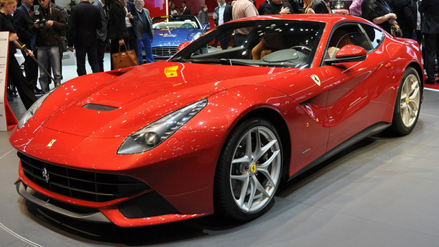 جولة على أفخم السيارات المشاركة في معرض Geneva Motorshow 2012
