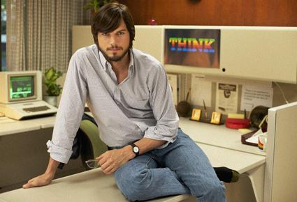 أشتون كوتشر بدور ستيف جونز في أبريل القادم