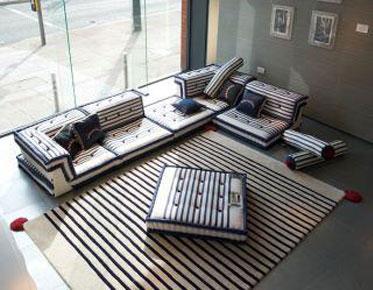 Roche Bobois   مفروشات ذات حس فني عال 