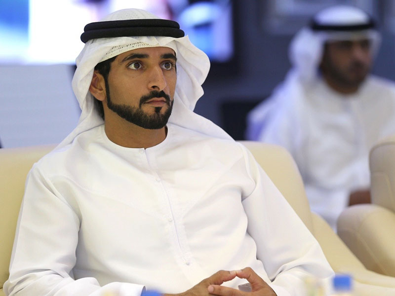حمدان بن محمد بن راشد يوجه رسالة شكر لأبطال خط الدفاع الأول Ra2ed