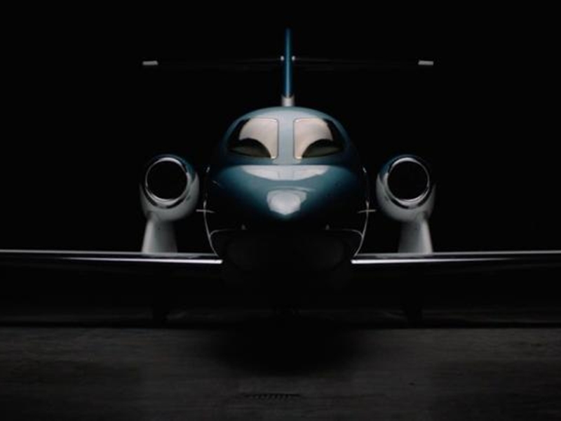 هوندا تطور نسخة أهدأ وأقل تلوثا وذات مدى أكبر من طائرة HondaJet Elite