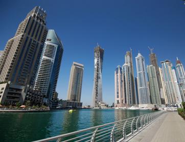 الإمارات الأولى عربياً في تمكين التجارة