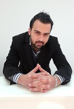 حسن هاشم: ما هي فوائد تطبيقات الهواتف النقالة ؟