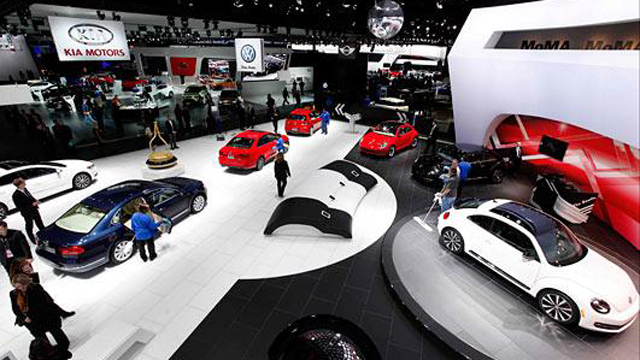 جولة على السيارات المشاركة في معرض Detroit Motorshow 2012