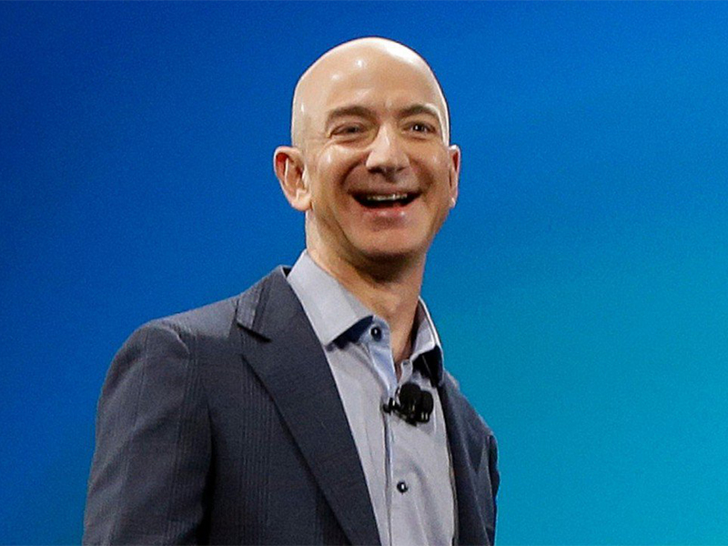 8 تنبؤات تقنية تحققت بعد عقدين من الزمن... أبرزها تنبؤات ستيف جوبز وبيل جيتس