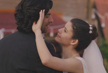  بين فرح فاطمة وحزن كــريم