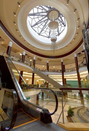 "لاجونا مول" قطر يعزز تجربة التسوق والحياة العصرية بافتتاحه 6 متاجر جديدة