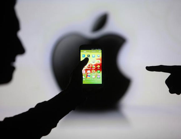 "أبل" تدفع لمحاميها أكثر من 60 مليون دولار لمواجهة "سامسونغ" 