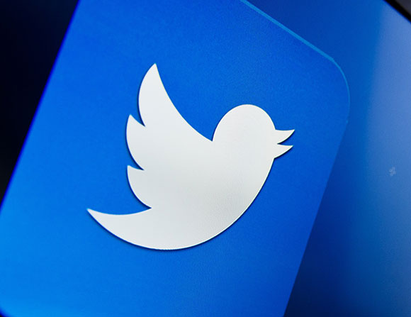 "تويتر" تتطلع إلى الإبقاء على إيجابيات خطوة طرح أسهمها للاكتتاب 