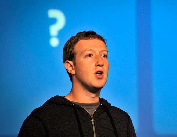  هل ينتهك فايسبوك خصوصية مستخدميه؟