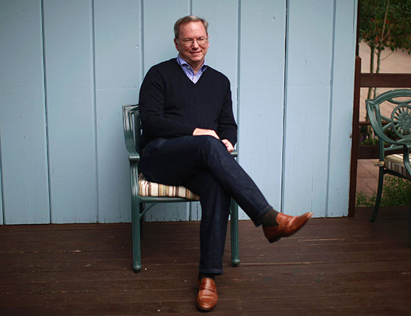 إريك شميت يحصل من "غوغل" على أسهم بـ100 مليون دولار 