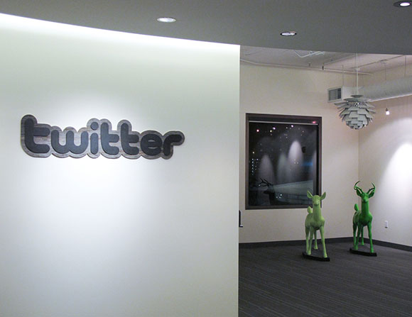 هل تود العمل في موقع تويتر؟ تعرف إلى أسئلة مهمة