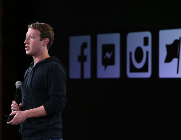 ما هي الأسباب التي دفعت "فايسبوك" إلى الاستحواذ على "واتس أب"؟