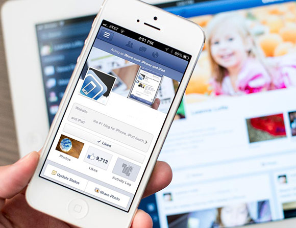 فايسبوك يخبر المستخدمين بالبدء في تنزيل تطبيق منفصل للدردشة