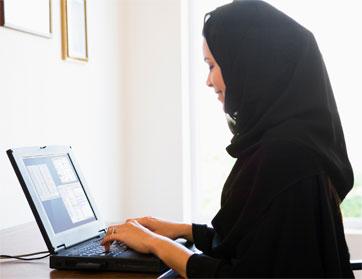 مواقع إلكترونية تروّج لزواج سعوديات للتحايل على الإبتعاث للدراسة خارج المملكة 