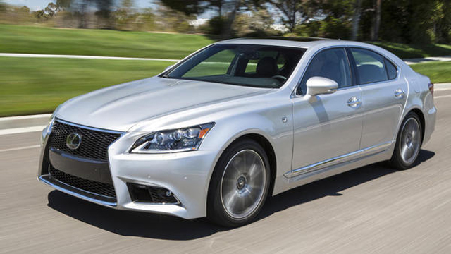 Lexus تكشف عن GS 2013