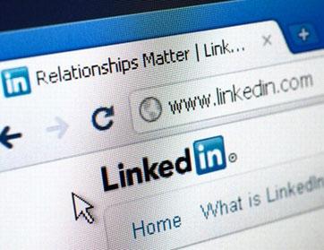 سبعة أخطاء ترتكبها أثتاء استخدامك موقع لينكد إن