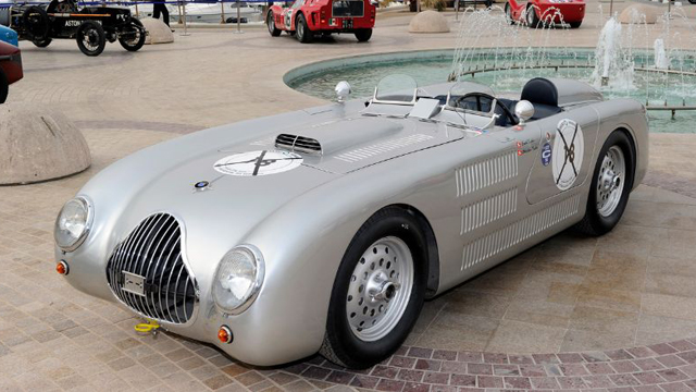 عرض لسيارات الفئة ب (1945-1931) المشاركة في معرض Kuwait Concours D