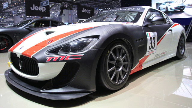 Chevrolet تكشف عن Camaro WTCC