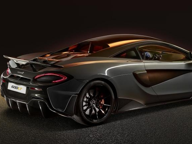 7 أسباب تجعل سيارة ماكلارين 600Lt الجديدة واحدة من أفضل السيارات الرياضية المخصصة للطرقات