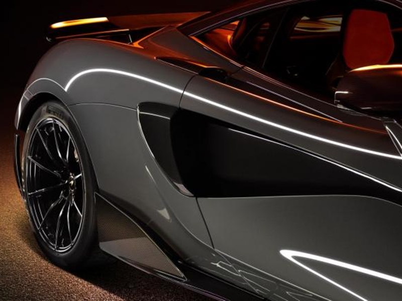 7 أسباب تجعل سيارة ماكلارين 600Lt الجديدة واحدة من أفضل السيارات الرياضية المخصصة للطرقات