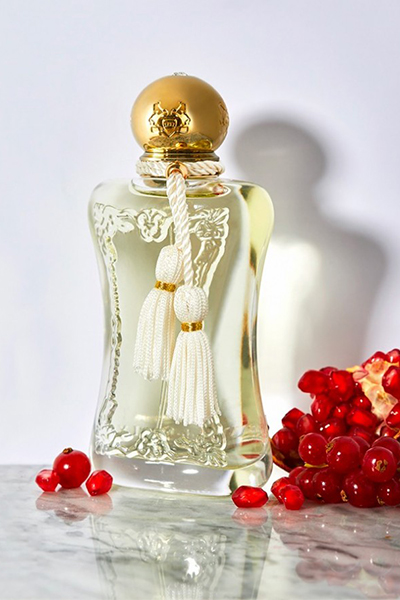 ترك العطر ليستقر على البشرة من النصائح الاساسية التي تقدمها دار Parfums De Marly لمن يرغب بشراء العطر المناسب