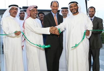 افتتاح أول صالة عرض للسيارات الترفيهية الفاخرة في الشرق الأوسط
